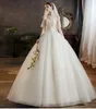 2023 Novo padr￣o Sweetheart Contas lantejoulas e p￩rolas vestido de noiva artesanal super elegante e luxo vestido sem al￧as