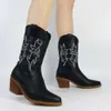 Stivali da cowboy alla caviglia bianchi per donna Cowgirl moda occidentale ricamata casual scarpe da punch scarpe firmate 220901