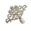 Broches Vintage Banquet Élégant Cubique Zircon Couronne Broche Exquis Rétro Creux Nuage Perle D'eau Douce Broches Broches Pour Femmes Ornements