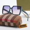 N38 New Fashion Designer Sunglasses 여성 남성 고급 선글라스는 여러 가지 색상으로 제공됩니다.