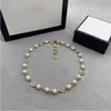 Flower Necklace Women Designer Jewelry Golden Chain Necklace For Womens Luxury Letters Jewelrys Pearl Necklaces Wedding 2210311Z