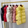 Womens Down Coat Winter Puffer Jacketkläder Ytterkläder västar Toppkvalitet Designer Parka Kvinnor Jackor med brev Flower Luxury Streetwear