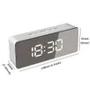 Desk tabellklockor Digital Alarm LED -skärm Elektronisk stor nummer Display med röstkontrollfunktion 221031