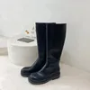 Botas motocicletas de moda para mulheres pretas marrom sapatos de plataforma plana zíper do zíper inverno outono Botas Knight Knee High Bota