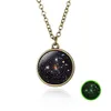 Space Nightlight Chocker -halsband för kvinnor Guldfärg Starry Sky Pendant Necklace Fashion Jewelry Party Gift