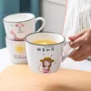 Kupalar İskandinav yaratıcı Japon tarzı büyük kapasiteli ev seramikleri öğleden sonra çay bardağı saplı basılı çizgi film desen