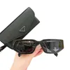 Nouvelles lunettes de soleil géométriques pour femmes acétate lignes de mode design triangle contrastant éléments de couleur lunettes avec boîte lunettes de luxe pour hommes en gros