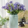 Dekorative Blumen, Hochzeit, Valentinstag, Geschenk, rustikale Heimdekoration, Dekoration, künstliche Clematis-Trigeminis-Pflanzen