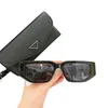 Nya kvinnors geometriska solglasögon Acetat modelinjer Design triangel Klassling Färgelement Glasögon med Box Mens Luxury Eyewear Wholesale Glass