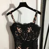 Lyxig designerklänning för kvinnor Sexiga leopardspetsklänningar Vintage Street Style Slingklänning