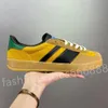 Herr Italien Gazelle Fritidsskor Kvinnor Vit Platt Mocka Sko Grön Röd Rand Broderade Par Sammet Trainers Des Chaussures