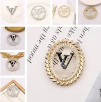 Gemischte send luxury Frauen Männer Designer Marke Brief Broschen 18K Gold plattiert Inlay Kristall Strass Schmuck Brosche Charm Pearl Pin Party Geschenk Accessorie