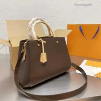 2022 Bolsas de ombro de designers Montigne bolsa de bolsa feminina Handbagsbagsleather em relevo Handbag de luxo de luxo casual carteira m41053 bolsas68