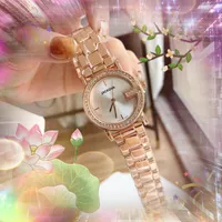 Quartz en acier inoxydable complet Fashion Womens Watches Bee Diamonds Ring Designer Watch Limited Edition Good Business Busine.