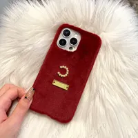 Luxury Pearl C Phone Case Designer Gold Brand Letter Fashion Furry Red Wool Cases For Iphone 14 Pro Max Plus 13 12 11 Shockproof Cover Hot