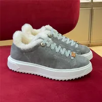 2023 Designer Paris Emblematic Time Out Sneaker Boots In Suede Calf Leather With Collar And Velcro Strap Fluffy Shearling Treaded Outsole Sneakers With Original Box