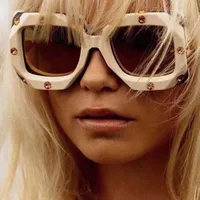 نظارة شمسية إطارات مونيك أوريندا مربع النساء الضخمات غير المجهول أعلى نظارات الشمس خمر في الهواء الطلق العينين الملونة 230105