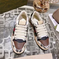Slitna sm￥ smutsiga skor F￤rgkontrast Par Casual Shoes Low-Top Lace-Up Sneakers Storlek 34-44