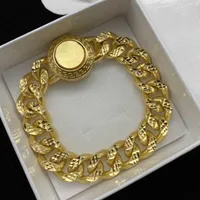 Yüksek kaliteli moda bayanlar kolye bilezik tasarımcısı mücevher Medusa kafa kolye altın kaplama zincir tasarımı Avrupa ve ameri245v