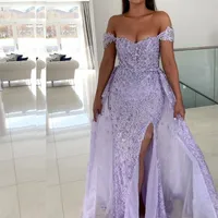 2023 Sexy Evening Dresses Wear Lilac Off Shoulder Lace Appliques Crystal Beads Mermaid Overskirts Side Split Plus Size Party Formal Prom Gowns