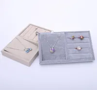 DDISPLAYRECTANGANGANGANGEL Linnen Ring Sieraden Display Special Ice Velvet Earring Studs Stand hanger Jewelry Tray Classic Gray Necklace H2328895