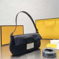 Yeni omuz çantaları vintage ortaçağ bagetleri çanta f tasarımcı çanta çapraz kanatlı çantalar siyah messenger paketi lüksler çanta kadın tasarımcılar çanta cüzdanı 221221