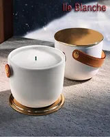 Perfume Candle Zapach 220g Dehors II Neige Feuilles D039or Lle Blanche L039AIR DU JARDIN Romantyczne aromaterapia Solid Perf6489264