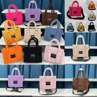New Marc Tote Bag Winter Plush Totes Women Designer Bags Simple Hand Handbag Crossbody Bag Lamb Lamb Bag 220917