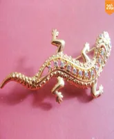2021 Yeni Jewlery Broşlar Gecko 18K Gerçek Altın Jewlery Broş Elmaslı Alaşım Malzemesi 6231963