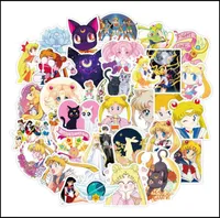 Наклейки на стенах 50pcset Sailor Moon Girls Водонепроницаемые наклейки для ноутбука для ноутбука на гитарных автомобилях с доставкой 2021 Дом Zlnew9732214