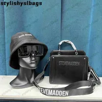 TOTES TOOT Designer Bags 2023 Yeni Yaz Omuz Çantaları ve Şapka Gözlükleri Set Kadınlar Lüks PU Deri Crossbody Tote Torot Tonları 010723H