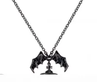 Queen Mother Demon Evil Titanium Black Wings Diamond Saturn Necklace Super Cool Punk Bat6525396