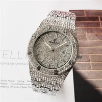 Fashion Silver Gold heren AP horloges roestvrijstalen materiaal vlinder Buckle Quartz Watch Dial Diameter 43 mm HJ13