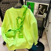 Moletons do moletons moletons do dia da rua High Street Sweatshirt com bolsa verde o pescoço pulôver de manga longa moda de rua chique tops lady 230109
