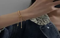 Urok Bracelets Minimalizm Złoty Kolor Regulowany Złoty Ear Pszenicy Tytanowa stal dla kobiety Koreańska biżuteria mody Got dziewczyny BANGL1605409