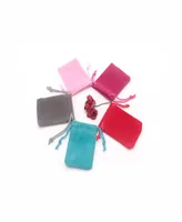 100pcslot enti￨rement 57cm Velvet Bag Jewelry Collier Oreille d'oreille Emballage DrawString Sachets Christmas Wedding Gift Candy Bag8728021