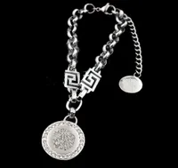 Luxury Brand Designed woman Brass Link Chain Bracelets Thick Chain Bangle pendant Greece Meander Pattern Medusa Head Portrait 18K 6462703