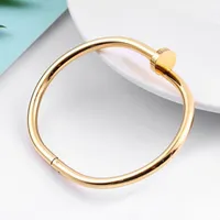 Largura 3 mm Bracelets unhas Designer Bracelets Jóias de luxo para mulheres Bangle de titânio liga de aço de aço artesanato de ouro nunca desaparece não alérgico