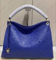حقائب اليد الجلدية الكلاسيكية لويزيتس الفاخرة حقائب مصممة الفنية M41066 أعلى جودة Viutonits الكتف Messenger Bag Ladies Pres