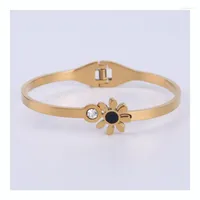 Bangle Small Daisy Black Shell Stainless Steel Charm Bracelet For Women Jewelry Crystal &amp; Bangles Love Cuff