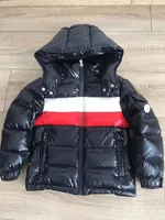 가슴 색깔 줄무늬 아이 다운 재킷 무료 운송 팔 포켓 로고 후드 아이 어린이 턱 재킷 어린이 코트 크기 6-14
