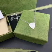 Kaplamalı Altın Gümüş Kolye Aşk Kalp Tasarımcı Kolye Mücevherleri İçin Koyun Mücevherleri Kadın Zarif Klasik Mektup Çift Kolye Boyun Hediyesi Kadın Zinciri