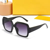 Gafas de sol de lujo Top Polaroid Lens Designer Womens 8786 Mens Goggle Eyewear para mujeres Marco de lentes de solas de metal con caja con caja