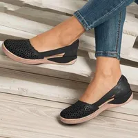 Sandalias 2023 Mujeres de verano Cuñas ortopédicas Hollow Out Ladsiesshoes Slip On Vintage femenina de chaussure femme