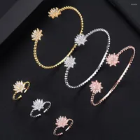 Pendientes de collar Juego Godki Luxury 3 Tone Flower Bangle Rings Rings Fashion Dubai Silver Bridal para mujeres Boda Brincos para Mulheres