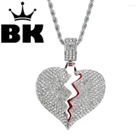 Pendant Necklaces HipHop King Iced Out Broken Heart Necklace & With Twist Chain Gold Color Bling Cubic Zircon Men's Hip Hop JewelryPendant G
