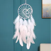 Decorative Figurines Handmade Girl Heart Dream Catcher Net With Feathers Wall Car Hanging Decoration Ornament Pink Dreamcatcher Room Decor