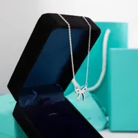 Luxury bow necklace classic designer women's pendant new 18K gold girls' day jewelry gift factory wholesale