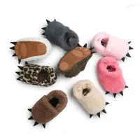 First Walkers Cute Modeling Monster Baby Worm Slippers 2023 Winter Shoes Po Props Accessories Clothing BS17