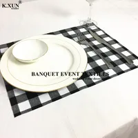 Table Napkin White And Black Color Plaid PVC Mat Waterproof Tablecloth For Wedding Event Decoration